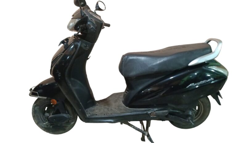 
								HONDA ACTIVA full									