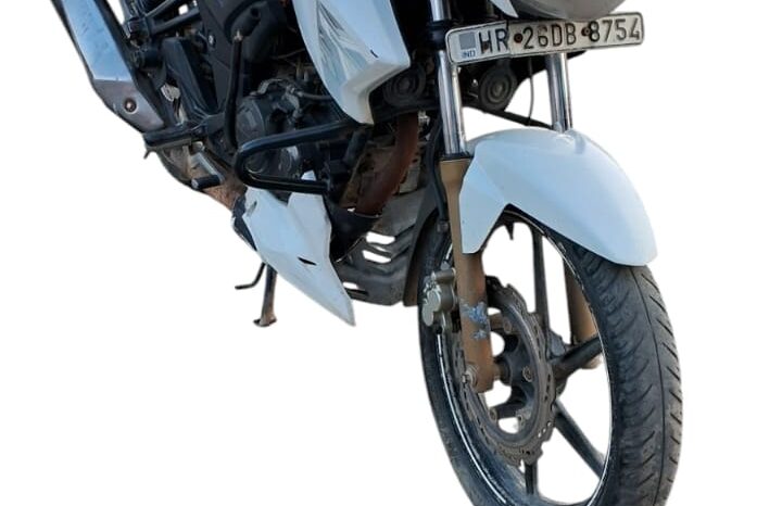
								TVS APACHE RTR 160 full									