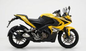 PULSAR RS200