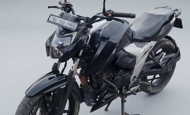 
								APACHE RTR160 4V full									