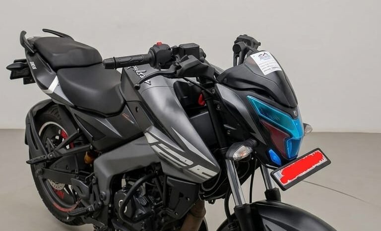 PULSAR NS125