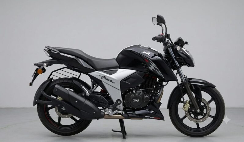APACHE RTR160 4V