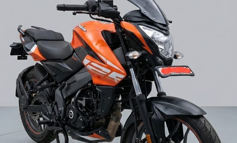 BAJAJ PULSAR NS125